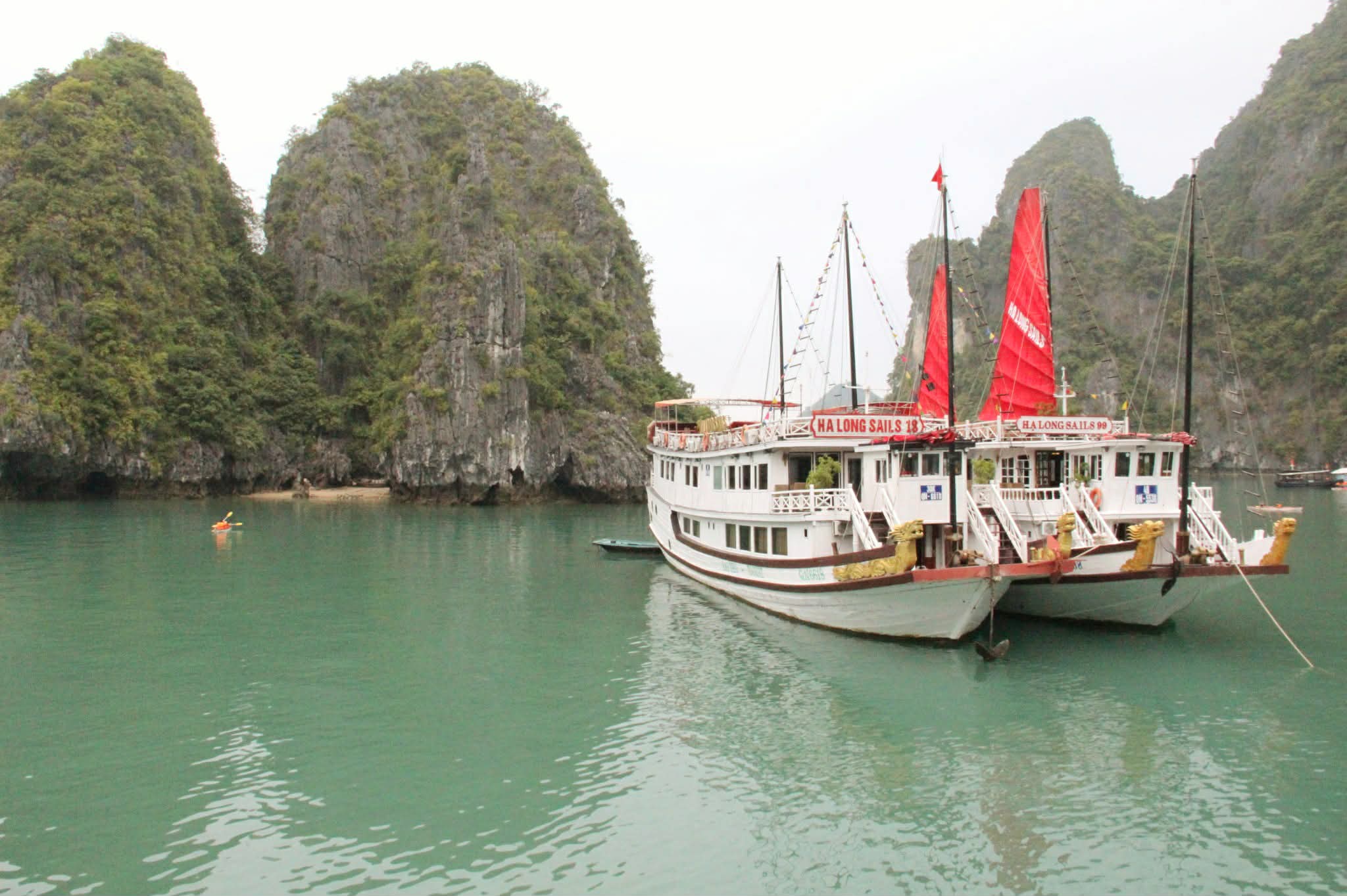 Ha Long Bay - a timeless landscape between water and sky