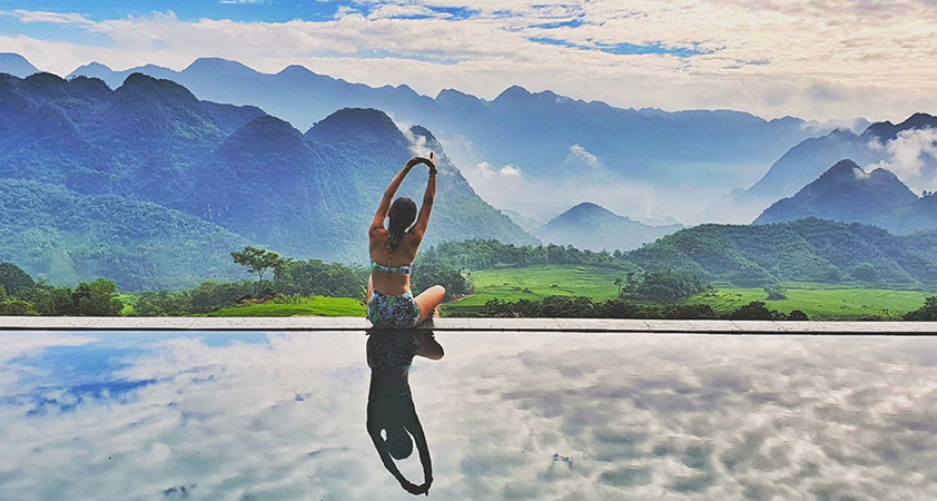 Swimming in Infinity Pool in Pu Luong Nature Reserve