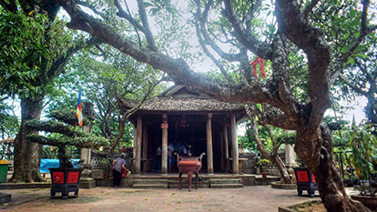 Marvel at the artistic sculpture at Tay Phuong Pagoda Hanoi