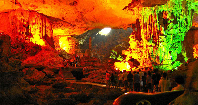 Sung Sot Cave