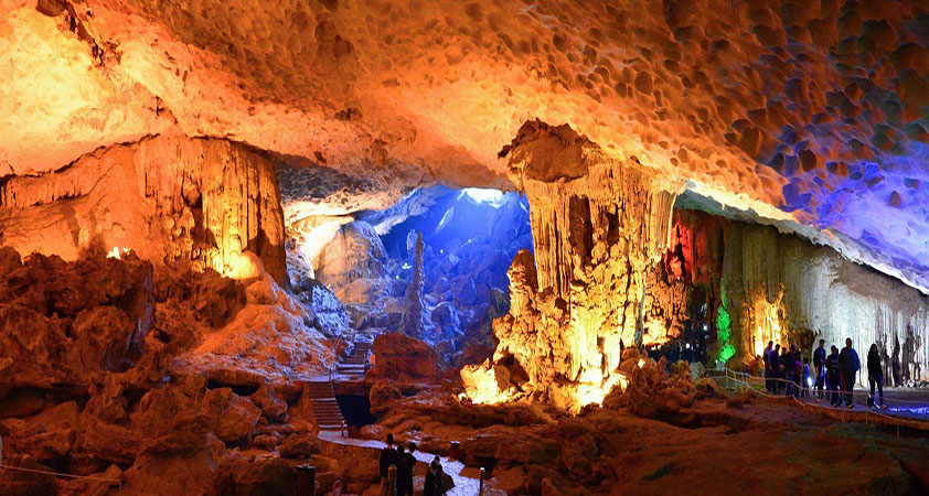Sung Sot Cave