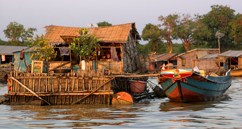 Cruise trip on Tonle Sap lake before leaving 
