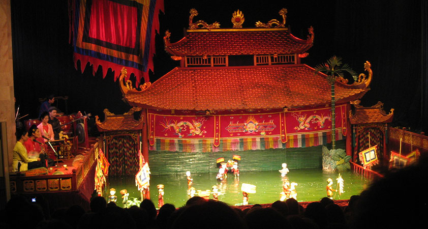 Water puppet show