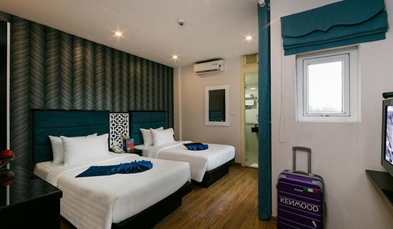 Tu Linh Legend Hotel