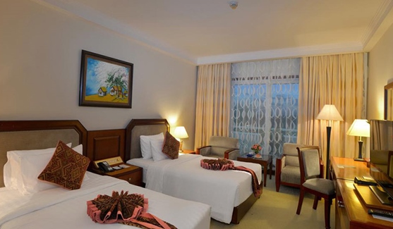 Pearl River Hotel