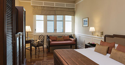 State Room King Bed Pool View