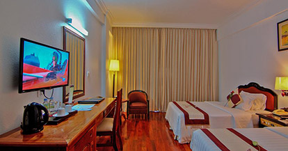 Deluxe Pool View Room