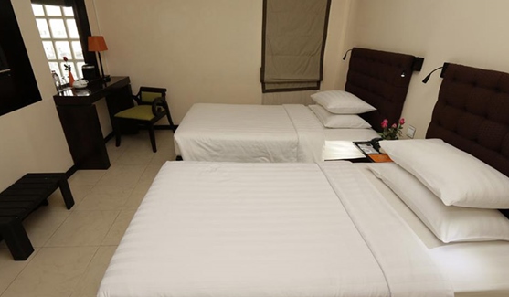 East Hotel Yangon