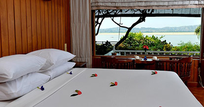  Deluxe River View or Garden View