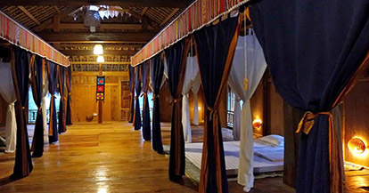 Single Bed in Mixed Dormitory Room