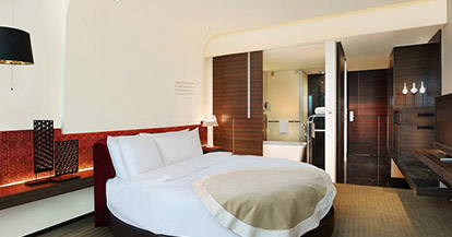  Circular, Guest room, 1 King, City view, High floor