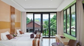  Phi Phi Long Beach Resort