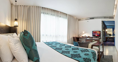  Junior Suite with Pool View